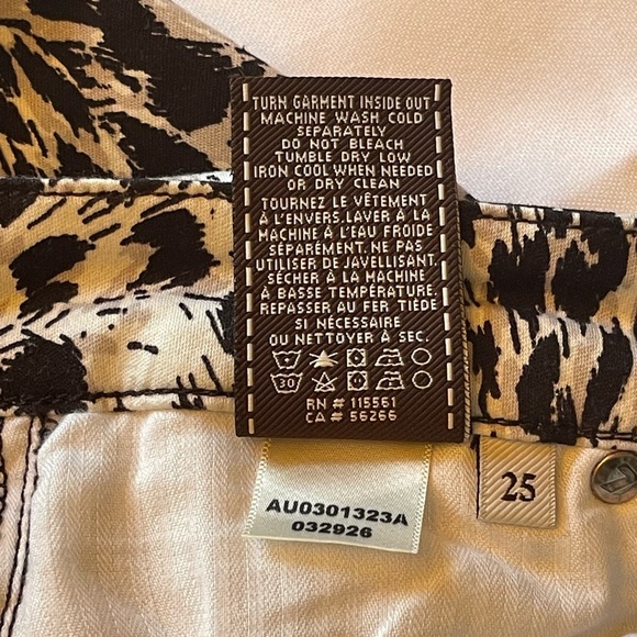 GIAMBATTISTA VALLI AND 7 FOR ALL MANKIND WHITE LEOPARD JEANS PANTS SZ 25 EUC - Picture 5 of 12